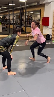 Giovanna Eburneo feet photo thumbnail