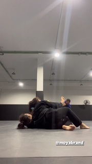 Giovanna Eburneo feet photo thumbnail