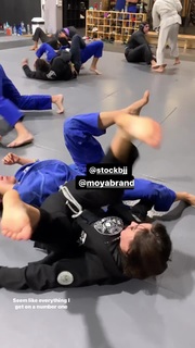 Giovanna Eburneo feet photo thumbnail