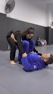 Giovanna Eburneo feet photo thumbnail