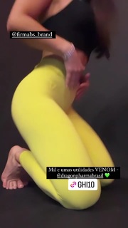 Giovanna Eburneo feet photo thumbnail