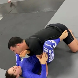 Giovanna Eburneo feet photo thumbnail