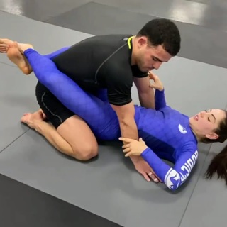 Giovanna Eburneo feet photo thumbnail