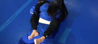 Giovanna Eburneo feet photo thumbnail