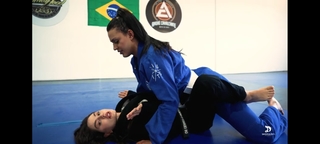 Giovanna Eburneo feet photo thumbnail