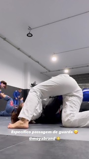 Giovanna Eburneo feet photo thumbnail