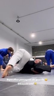 Giovanna Eburneo feet photo thumbnail