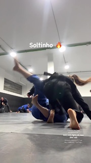 Giovanna Eburneo feet photo thumbnail