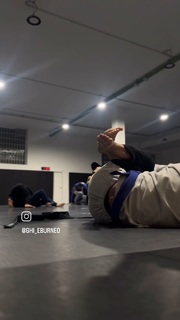 Giovanna Eburneo feet photo thumbnail