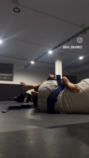 Giovanna Eburneo feet photo thumbnail