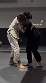 Giovanna Eburneo feet photo thumbnail