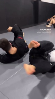 Giovanna Eburneo feet photo thumbnail