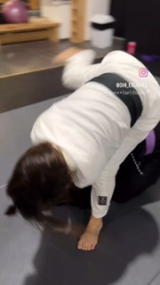 Giovanna Eburneo feet photo thumbnail