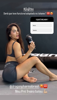 Giovanna Eburneo feet photo thumbnail