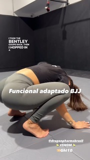 Giovanna Eburneo feet photo thumbnail