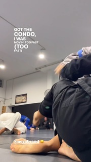 Giovanna Eburneo feet photo thumbnail