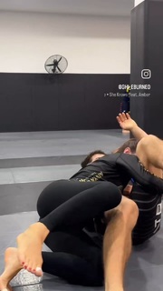 Giovanna Eburneo feet photo thumbnail