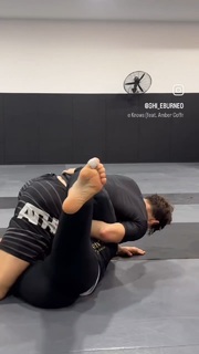 Giovanna Eburneo feet photo thumbnail