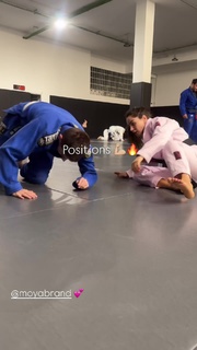 Giovanna Eburneo feet photo thumbnail