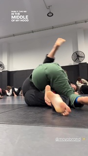 Giovanna Eburneo feet photo thumbnail