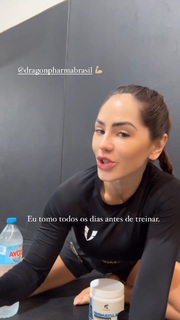 Giovanna Eburneo feet photo thumbnail