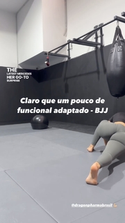 Giovanna Eburneo feet photo thumbnail