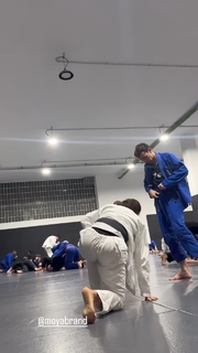 Giovanna Eburneo feet photo thumbnail