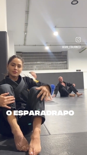 Giovanna Eburneo feet photo thumbnail