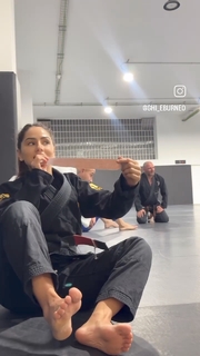 Giovanna Eburneo feet photo thumbnail