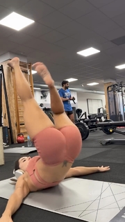 Giovanna Eburneo feet photo thumbnail