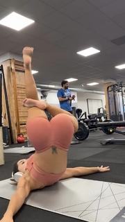 Giovanna Eburneo feet photo thumbnail