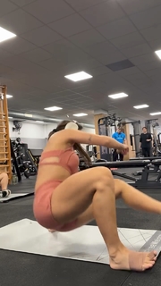 Giovanna Eburneo feet photo thumbnail