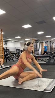 Giovanna Eburneo feet photo thumbnail