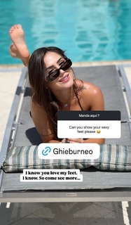 Giovanna Eburneo feet photo thumbnail