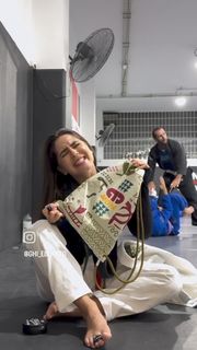 Giovanna Eburneo feet photo thumbnail