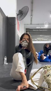 Giovanna Eburneo feet photo thumbnail