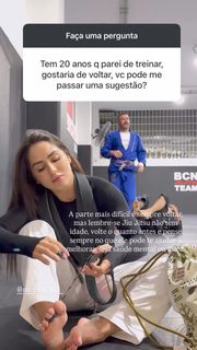 Giovanna Eburneo feet photo thumbnail