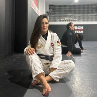 Giovanna Eburneo feet photo thumbnail