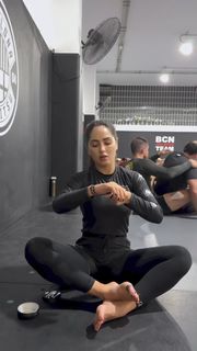 Giovanna Eburneo feet photo thumbnail