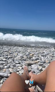 Giovanna Eburneo feet photo thumbnail
