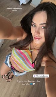 Giovanna Eburneo feet photo thumbnail