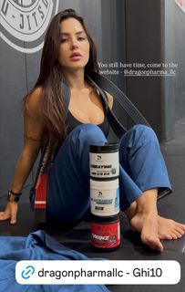 Giovanna Eburneo feet photo thumbnail