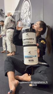 Giovanna Eburneo feet photo thumbnail