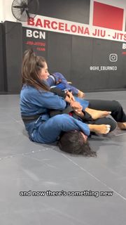 Giovanna Eburneo feet photo thumbnail