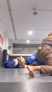 Giovanna Eburneo feet photo thumbnail