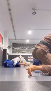 Giovanna Eburneo feet photo thumbnail