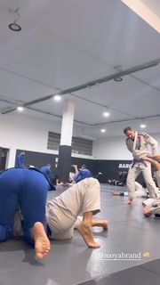 Giovanna Eburneo feet photo thumbnail