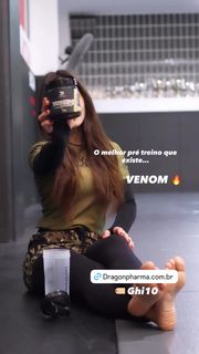 Giovanna Eburneo feet photo 10