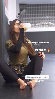 Giovanna Eburneo feet photo 8