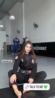 Giovanna Eburneo feet photo 2